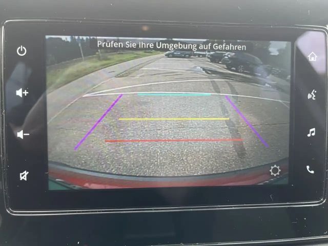 Suzuki S-Cross Hybrid