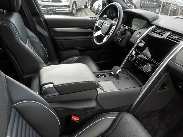 Land Rover Discovery D300 Dynamic HSE