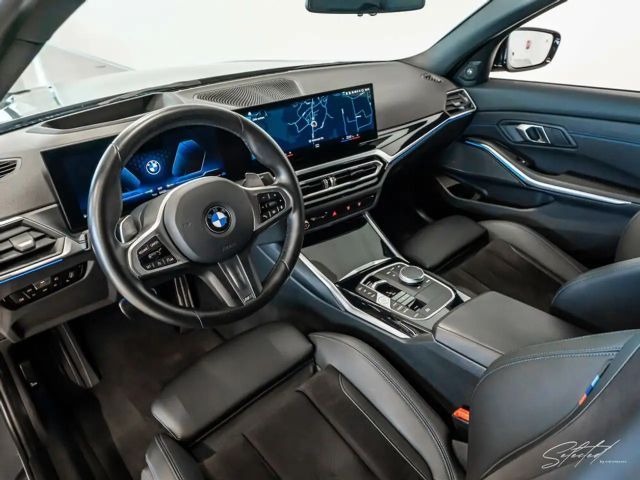 BMW 330 330i M-Sport Sedan xDrive