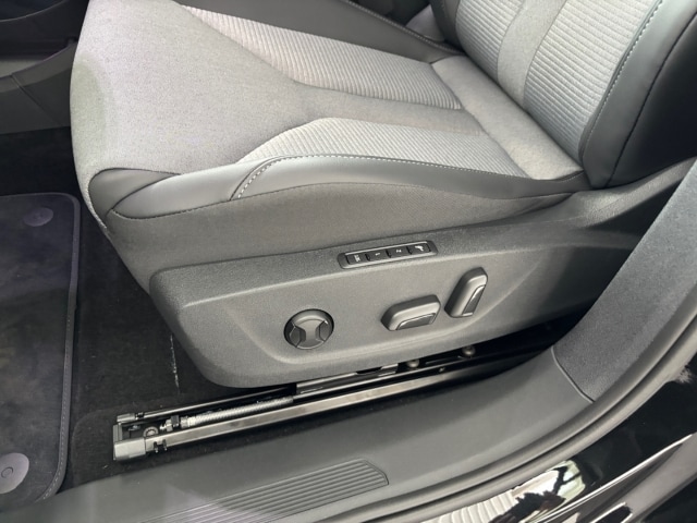 Skoda Enyaq Loft iV 60