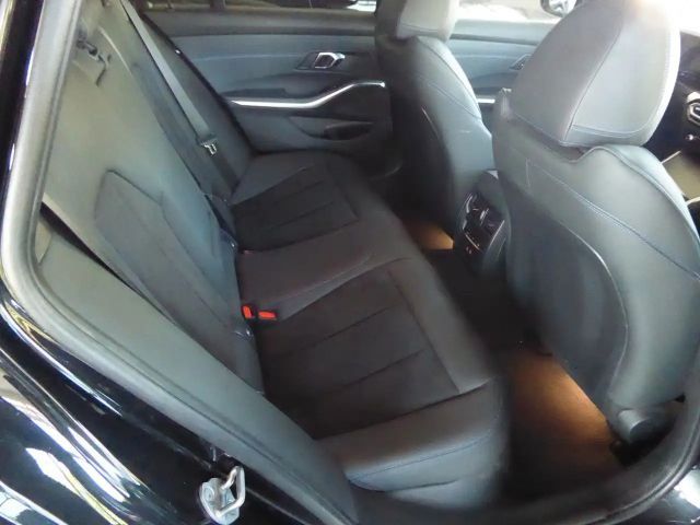 BMW 320 320d Touring xDrive