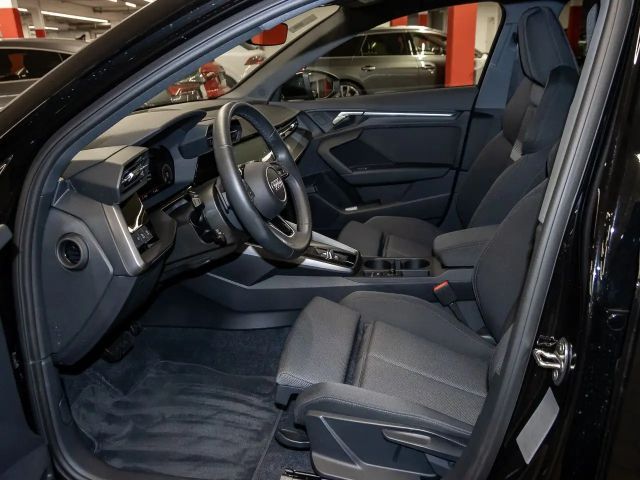 Audi A3 40 TFSI Hybride Sedan