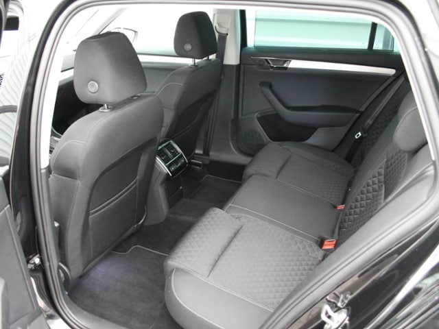 Skoda Superb 2.0 TDI Combi