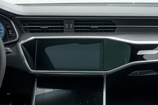 Audi A6 50 TDI Avant Quattro S-Line