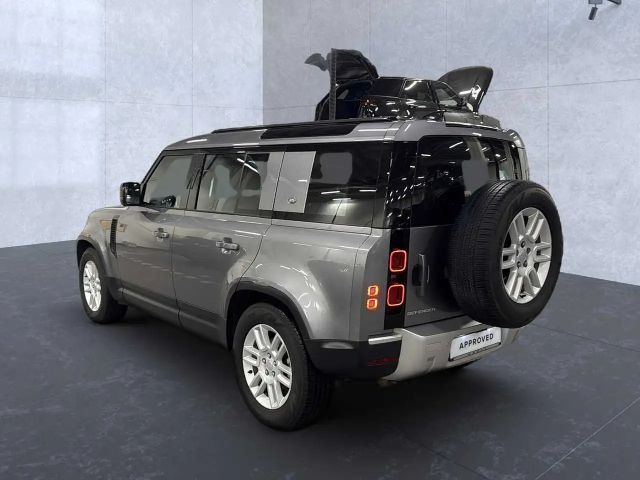 Land Rover Defender 110 D250 S