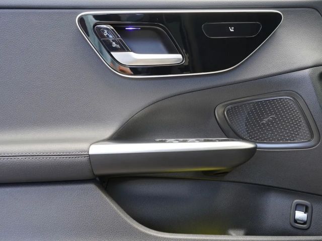 Mercedes-Benz C 200 AVANTGARDE C 200 d Estate