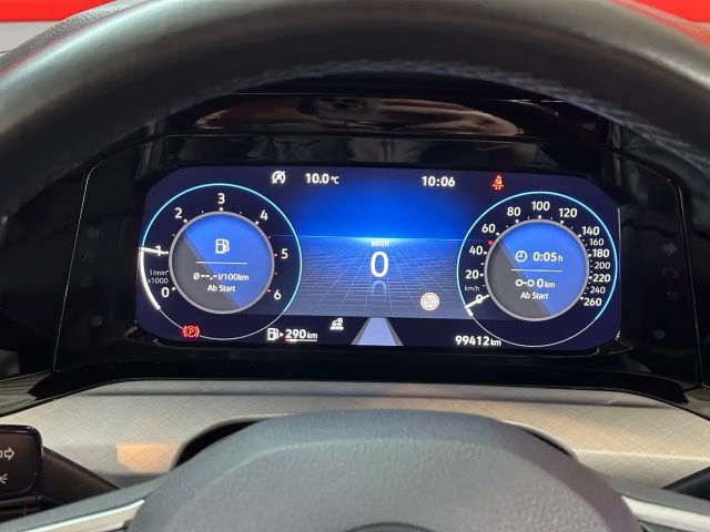 Volkswagen Golf Life Variant