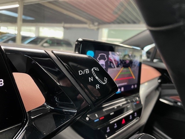 Volkswagen ID.4 77 KWh