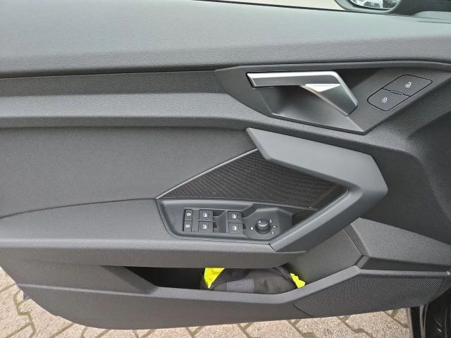 Audi A3 30 TDI Sedan