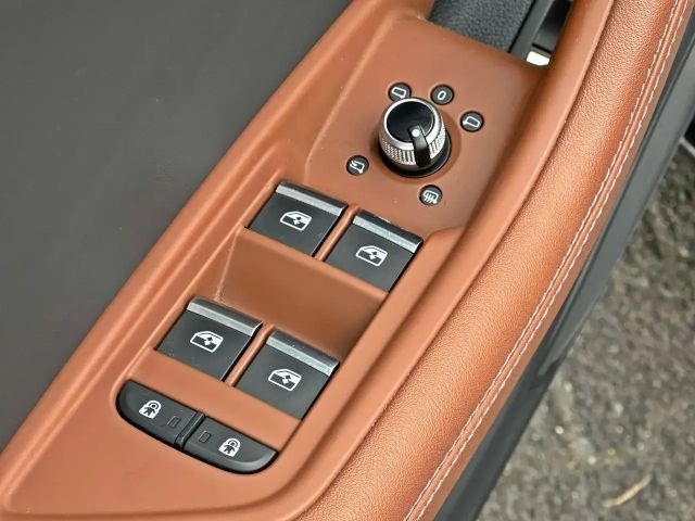 Audi A4 40 TDI Avant Quattro S-Line