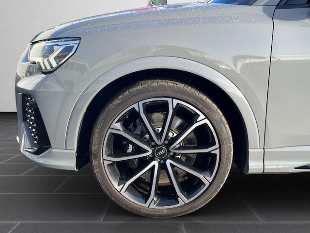 Audi RS Q3 Quattro S-Tronic