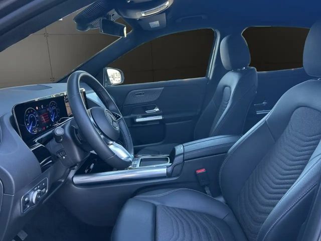 Mercedes-Benz EQA 300 4MATIC Progressive