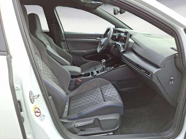 Volkswagen Golf 1.5 TSI R-Line Variant