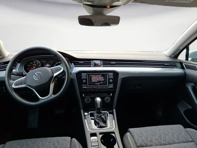 Volkswagen Passat 1.5 TSI Business DSG Variant