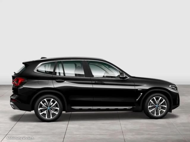 BMW X3 xDrive30e