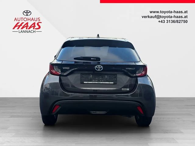 Toyota Yaris Active Hybride VVT-i