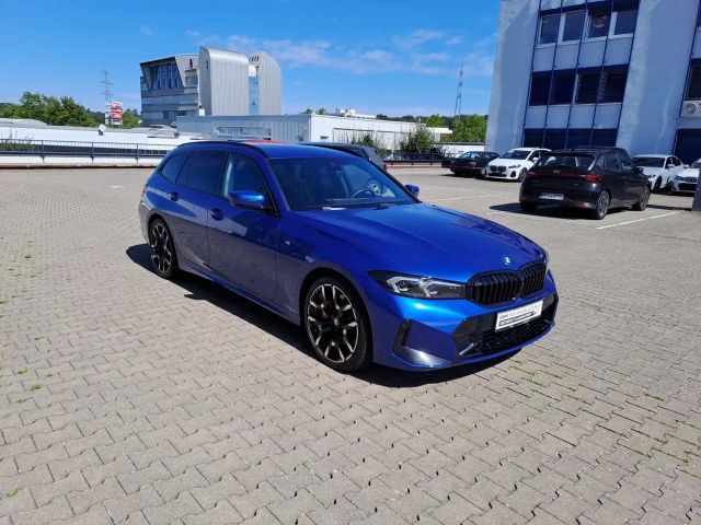 BMW 320 320d Touring xDrive