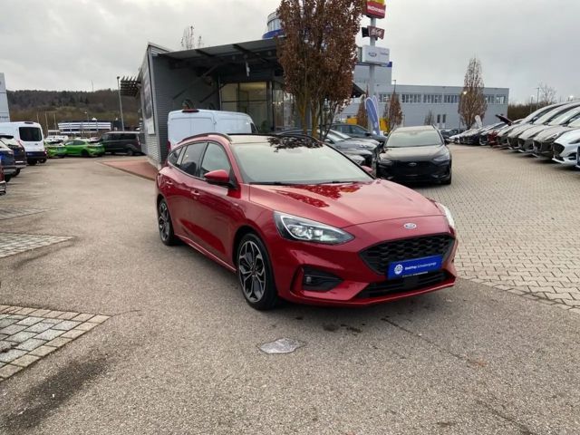 Ford Focus EcoBoost ST Line Wagon