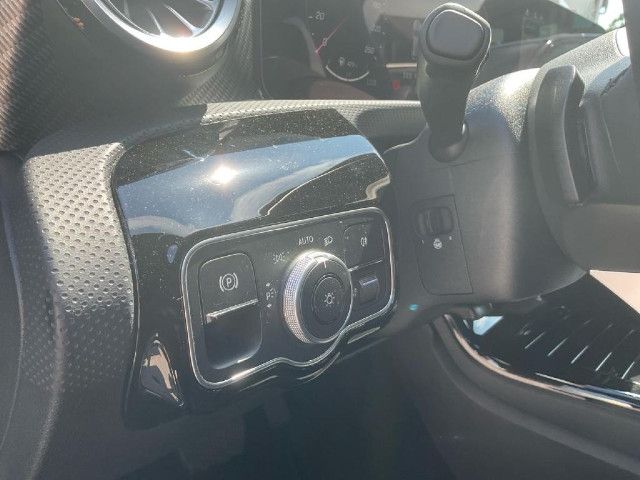 Mercedes-Benz CLA 200 Shooting Brake