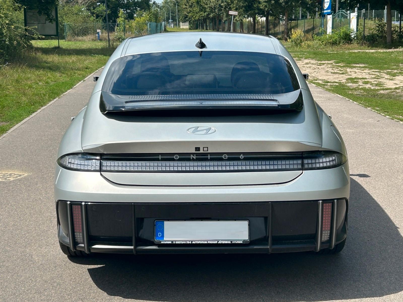 Hyundai IONIQ 6 UNIQ