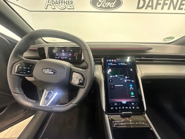 Ford Capri Premium RWD