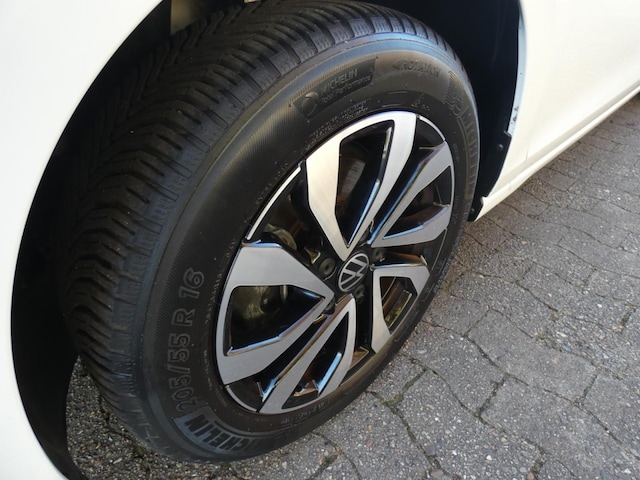 Volkswagen Golf 1.5 eTSI DSG Golf VIII