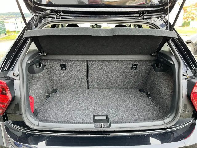 Volkswagen Polo VI United Navi AppConnect Klima PDC