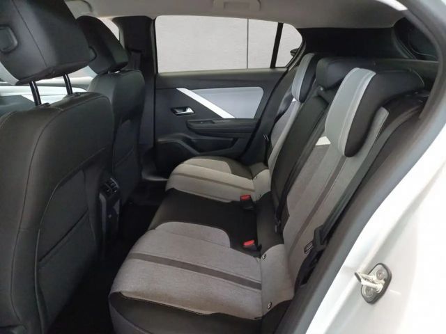 Opel Astra 1.2 Turbo Elegance Turbo