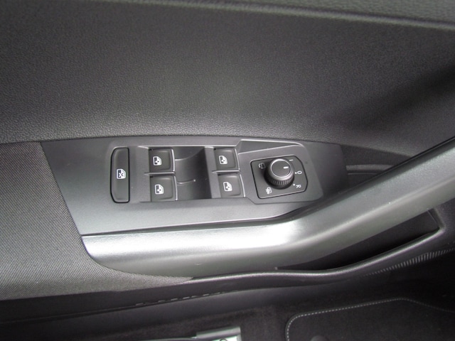 Volkswagen Taigo 1.0 TSI DSG IQ.Drive R-Line