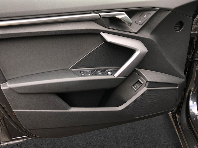 Audi A3 30 TFSI S-Tronic Sportback