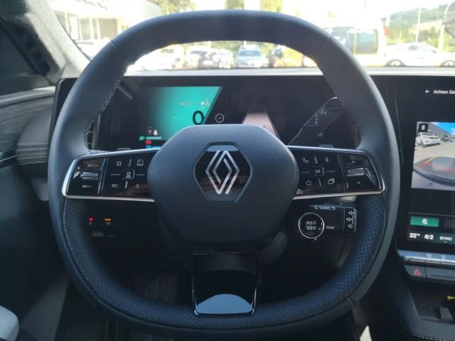 Renault Scenic E-Tech Iconic