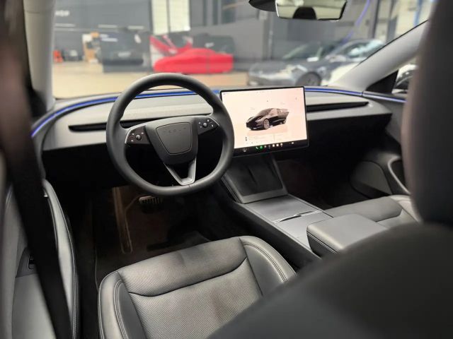 Tesla Model 3 RWD