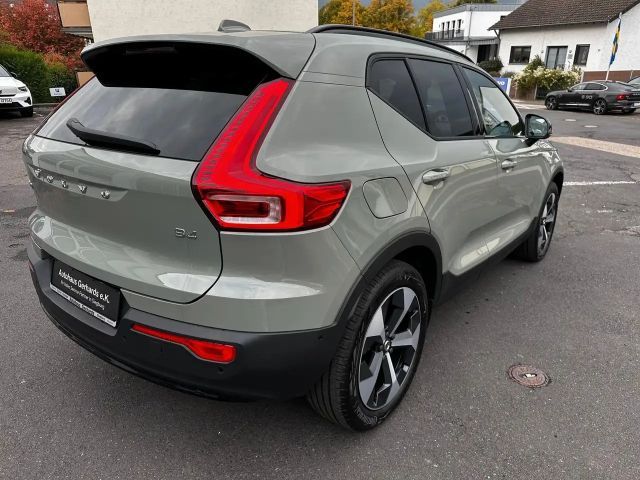 Volvo XC40 Dark Plus