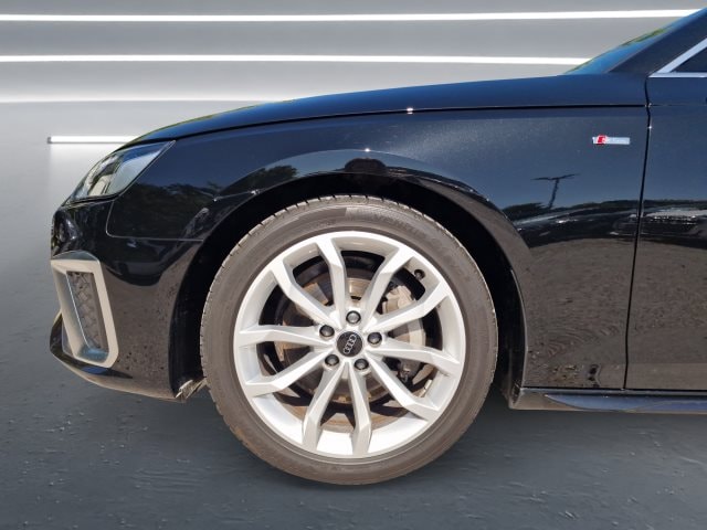 Audi A4 40 TDI Avant S-Line S-Tronic