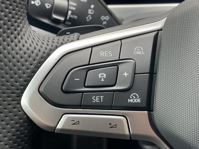 Volkswagen Passat Pro R-Line eHybrid