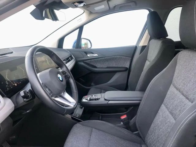 BMW 220 220i Active Tourer