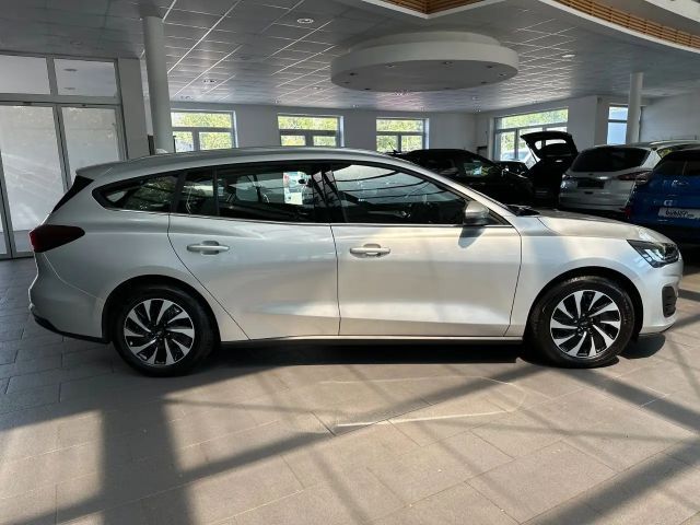 Ford Focus Titanium Wagon