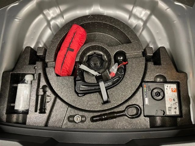 Volkswagen T-Roc IQ.Drive Pro R-Line Style