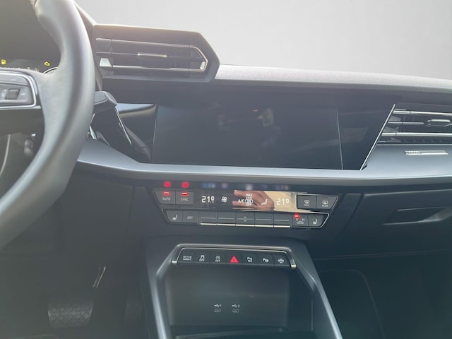 Audi A3 35 TFSI S-Line S-Tronic Sportback