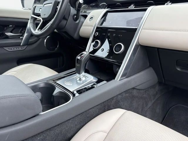 Land Rover Discovery Sport P300e SE