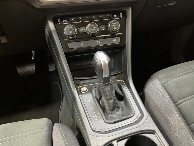 Volkswagen Touran 2.0 TDI Comfortline DSG