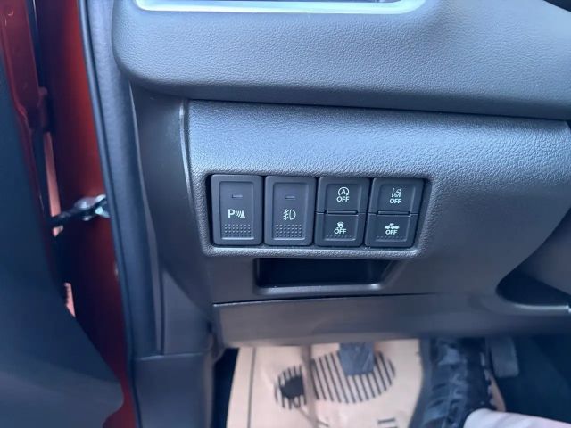 Suzuki S-Cross Flash