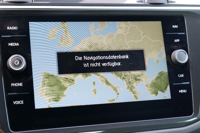 Volkswagen Tiguan 2.0 TDI DSG R-Line Style