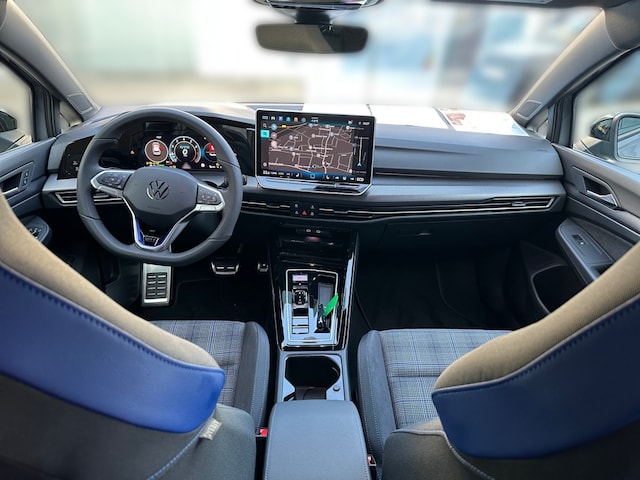 Volkswagen Golf DSG eHybrid