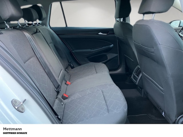 Volkswagen Golf DSG Life Variant e-Golf