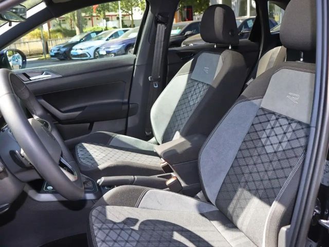 Volkswagen Taigo 1.5 TSI DSG R-Line