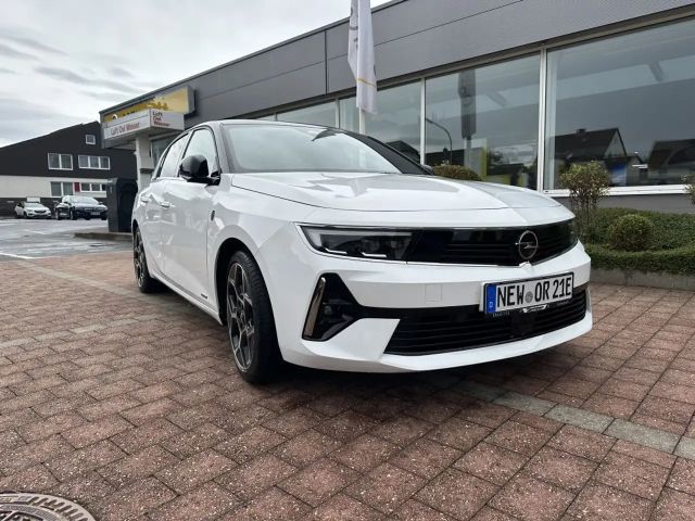 Opel Astra Hybrid Innovation Ultimate