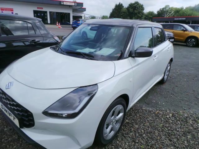 Suzuki Swift Comfort DualJet Hybrid