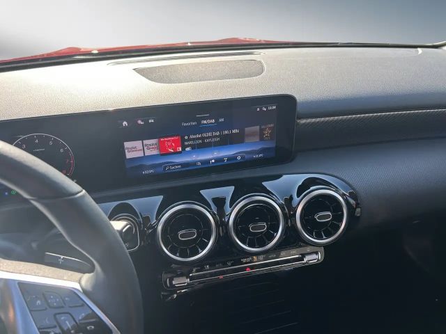 Mercedes-Benz A 180 Progressive