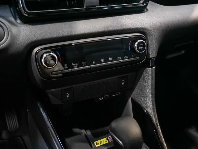 Toyota Yaris Hatchback Hybride Style